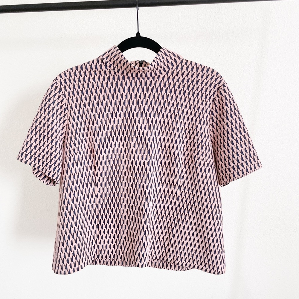 Ann Taylor patterned top - size Large